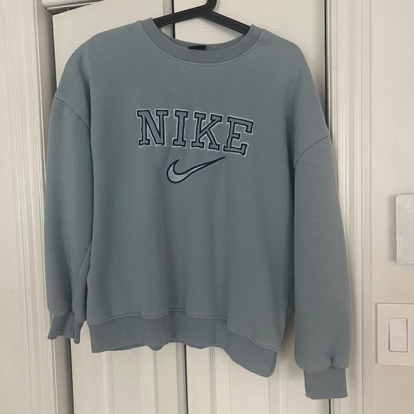 Vintage Nike Crewneck Sweatshirt - Picture 1 of 4